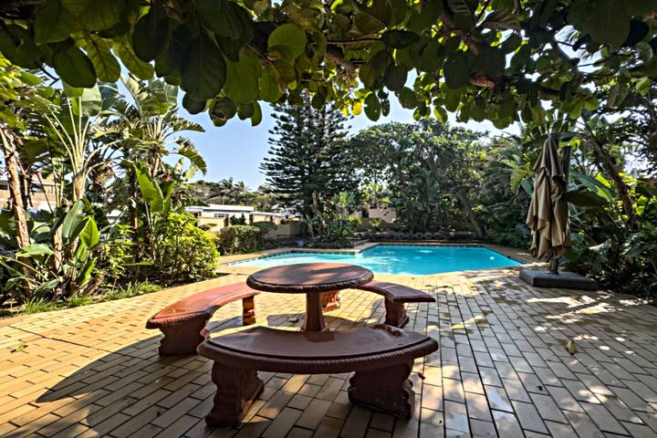 Alomsee 1 Complex pool